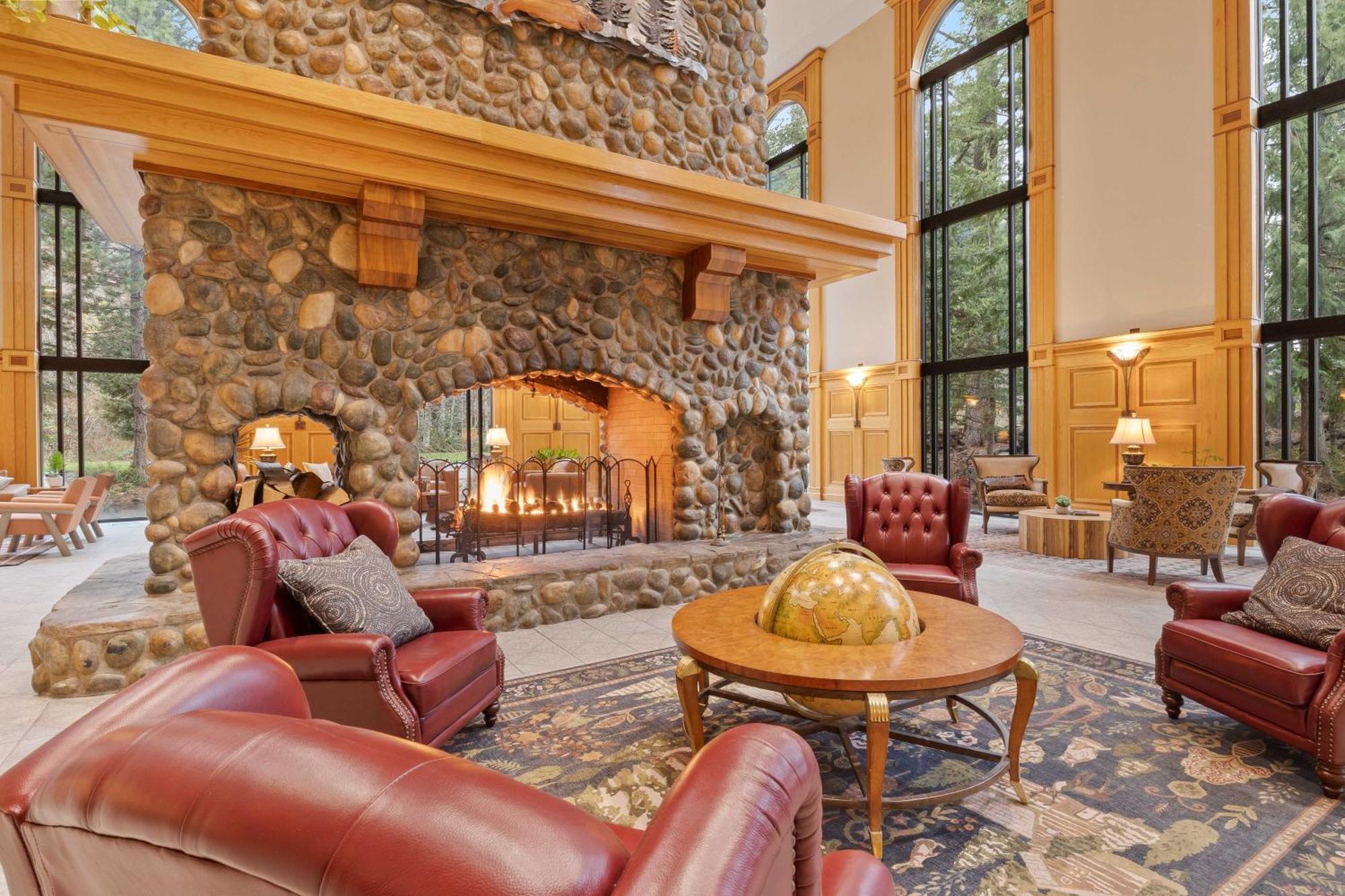 Bonneville Hot Springs & Hotel